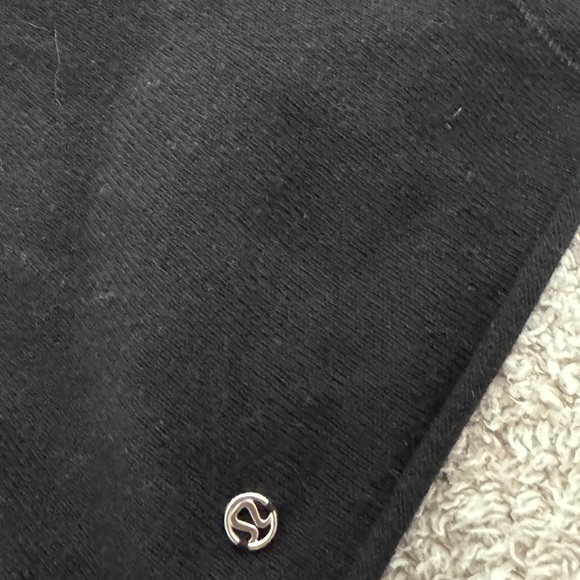 Lululemon long sleeve front seam sweater vintage slim fit 4 - Picture 3 of 6